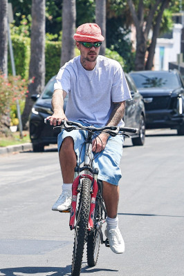 03.06 | Andando de bicicleta com Eddie Benjamin em Los Angeles, CA