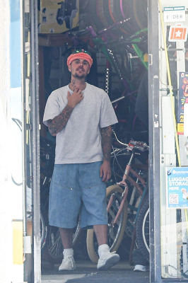 03.06 | Andando de bicicleta com Eddie Benjamin em Los Angeles, CA