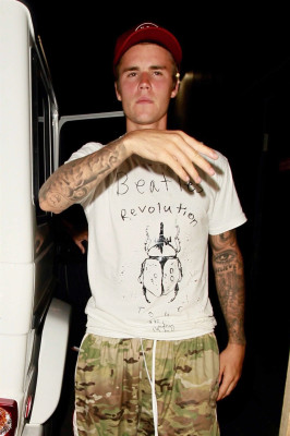 09.06 | Justin Bieber chegando no Delilah em West Hollywood, CA