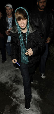 14.01 | Justin Bieber deixando a rádio Key 103