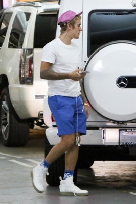 22.09 | Justin Bieber no Soho House em West Hollywood, Califórnia