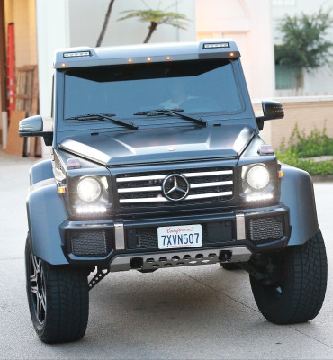 23.09 | Justin Bieber deixando a Barneys New York em Beverly Hills, CA