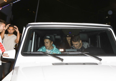27.09 | Justin Bieber deixando o Saban Theatre em Beverly Hills, CA