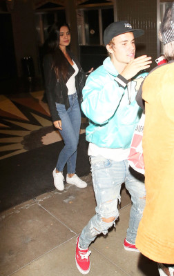 27.09 | Justin Bieber deixando o Saban Theatre em Beverly Hills, CA