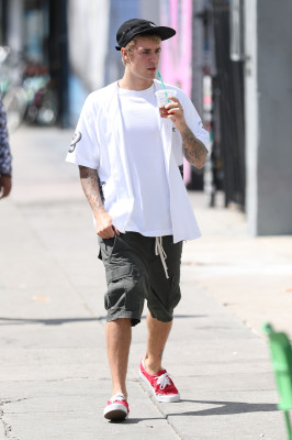 10.02 | Justin Bieber em Los Angeles, Califórnia