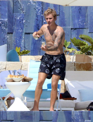 13.10 | Justin Bieber em Los Cabos, México