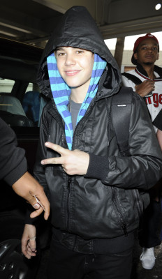 02.03 | Justin Bieber chegando no aeroporto em Miami