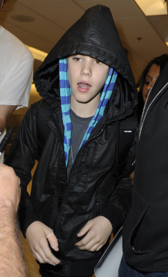 02.03 | Justin Bieber chegando no aeroporto em Miami