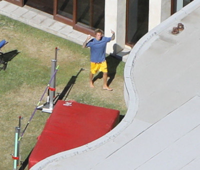 25.10 | Justin Bieber em Beverly Hills, Califórnia
