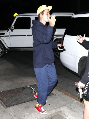 25.10 | Justin Bieber no Saban Theatre em Beverly Hills, Califórnia