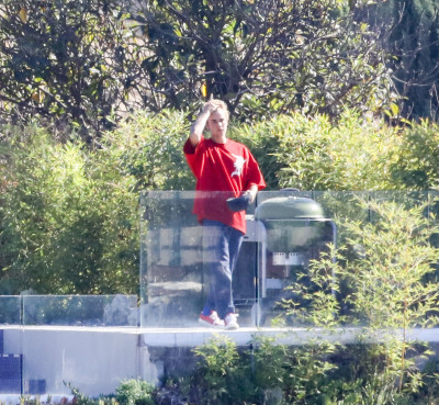 29.10 | Justin Bieber em Beverly Hills, Califórnia