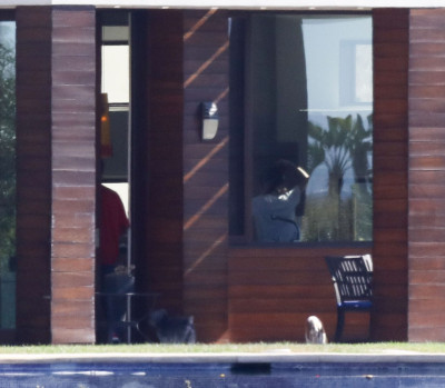 29.10 | Justin Bieber em Beverly Hills, Califórnia