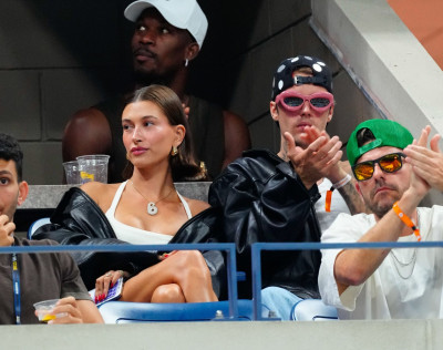 01.09 | Justin e Hailey Bieber no US Open de Tênis.