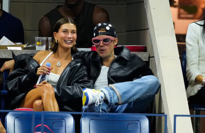 01.09 | Justin e Hailey Bieber no US Open de Tênis.
