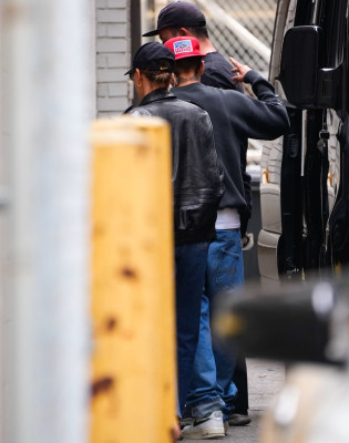 21.06 | Justin e Hailey Bieber em Nova York.
