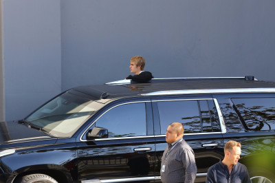 11.04 | Justin Bieber deixando à Hillsong Conference em Los Angeles, CA