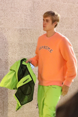 11.04 | Justin Bieber deixando à Hillsong Conference em Los Angeles, CA