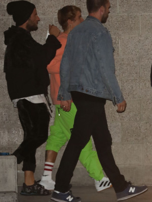 11.04 | Justin Bieber deixando à Hillsong Conference em Los Angeles, CA