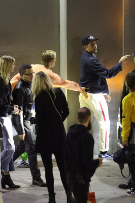 11.04 | Justin Bieber deixando à Hillsong Conference em Los Angeles, CA