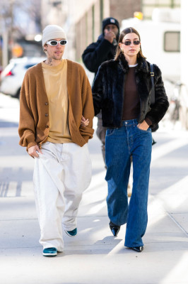 24.01 | Justin e Hailey Bieber em Nova York.