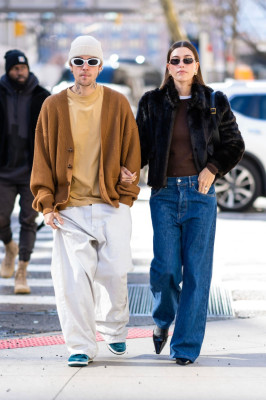 24.01 | Justin e Hailey Bieber em Nova York.