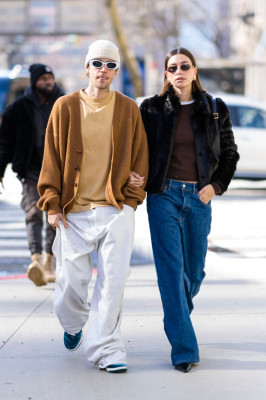 24.01 | Justin e Hailey Bieber em Nova York.