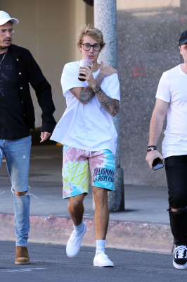 11.08 | Justin Bieber em Los Angeles, Califórnia