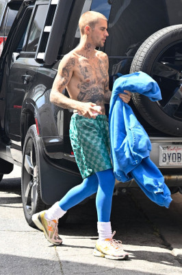 22.05 | Justin Bieber em Los Angeles, Califórnia.