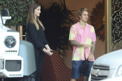 11.09 | Justin Bieber no hotel Montage em Beverly Hills, CA
