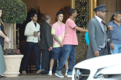 11.09 | Justin Bieber no hotel Montage em Beverly Hills, CA