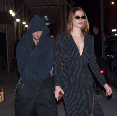 07.02 | Justin e Hailey Bieber em Nova York.