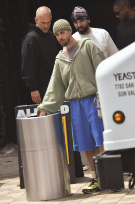 29.05 | Em um food truck de bagels em West Hollywood