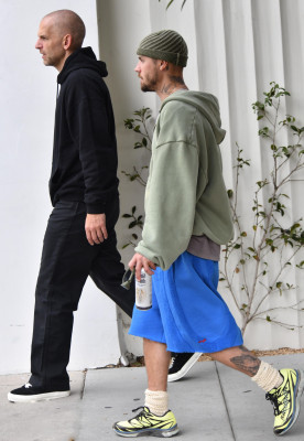 29.05 | Em um food truck de bagels em West Hollywood