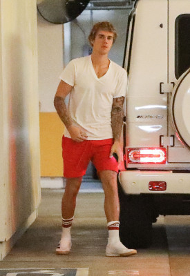 17.11 | Justin Bieber em Hollywood, Califórnia