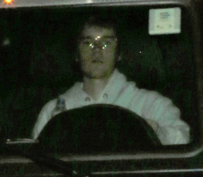 29.11 | Justin Bieber chegando no Saban Theatre em Beverly Hills, Califórnia
