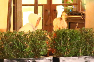 29.11 | Justin Bieber no hotel Montage em Beverly Hills, CA