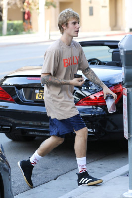 30.11 | Justin Bieber e Jeremy Bieber em Beverly Hills, Califórnia