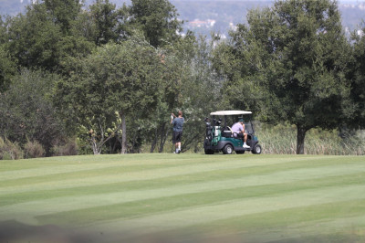 09.06 | Justin e Neima Khaila jogando golf em Los Angeles