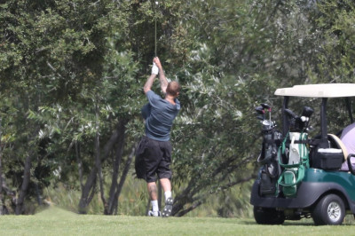 09.06 | Justin e Neima Khaila jogando golf em Los Angeles