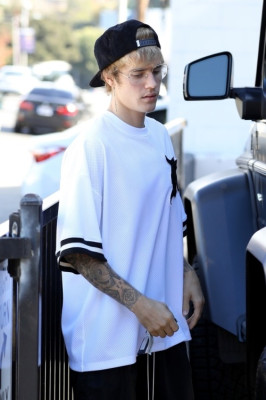 30.11 | Justin Bieber em Studio City, Califórnia