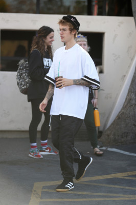 30.11 | Justin Bieber no Millennium Dance Complex em Studio City, Califórnia