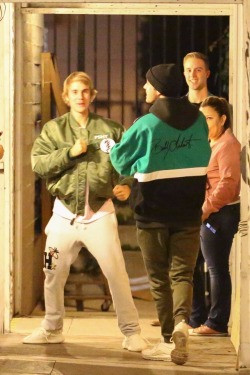 12.06 | Justin Bieber no Saban Theatre em Beverly Hills, Califórnia