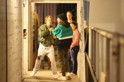 12.06 | Justin Bieber no Saban Theatre em Beverly Hills, Califórnia