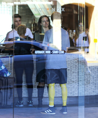 12.07 | Justin Bieber chegando no Equinox em Beverly Hills, Califórnia
