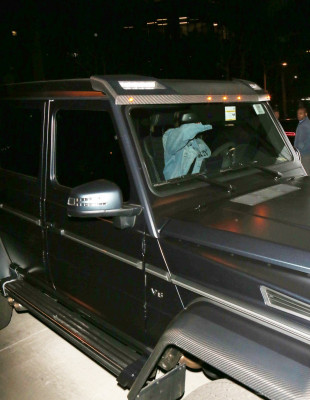 13.12 | Justin Bieber deixando o Saban Theatre em Beverly Hills, Califórnia