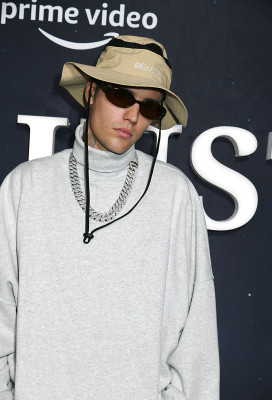 14.09 | Exibição especial de “Justin Bieber: Our World” em Nova York