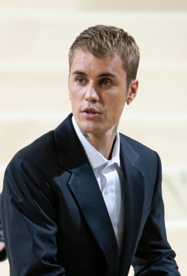 13.09 | Chegando no Met Gala 2021 — “In America: A Lexicon of Fashion”
