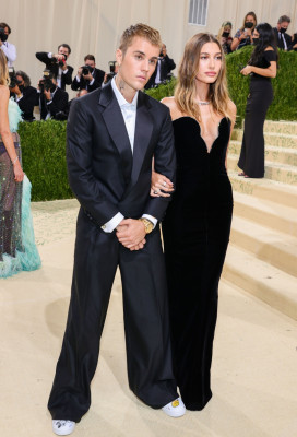 13.09 | Chegando no Met Gala 2021 — “In America: A Lexicon of Fashion”
