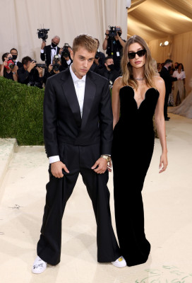 13.09 | Chegando no Met Gala 2021 — “In America: A Lexicon of Fashion”