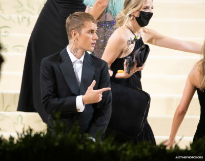 13.09 | Chegando no Met Gala 2021 — “In America: A Lexicon of Fashion”